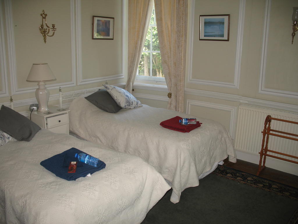 Rothmans B&B Chelmsford Exteriör bild